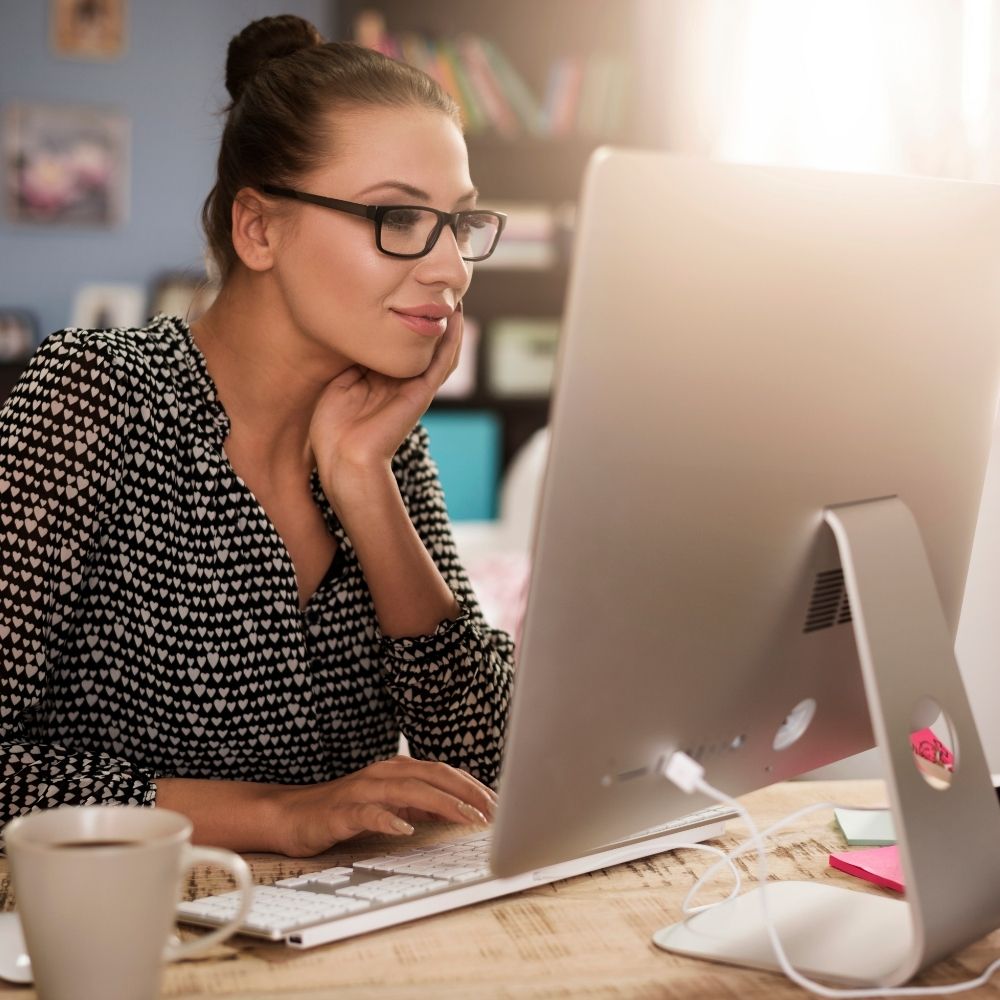 woman browsing computer